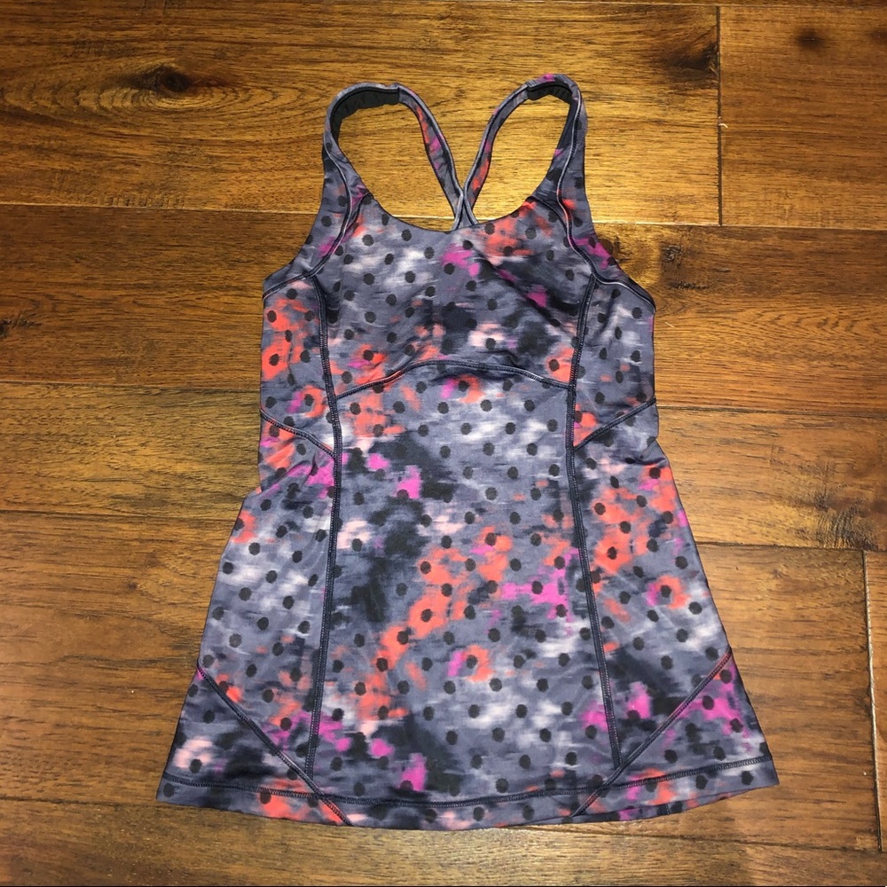 Lululemon tank top